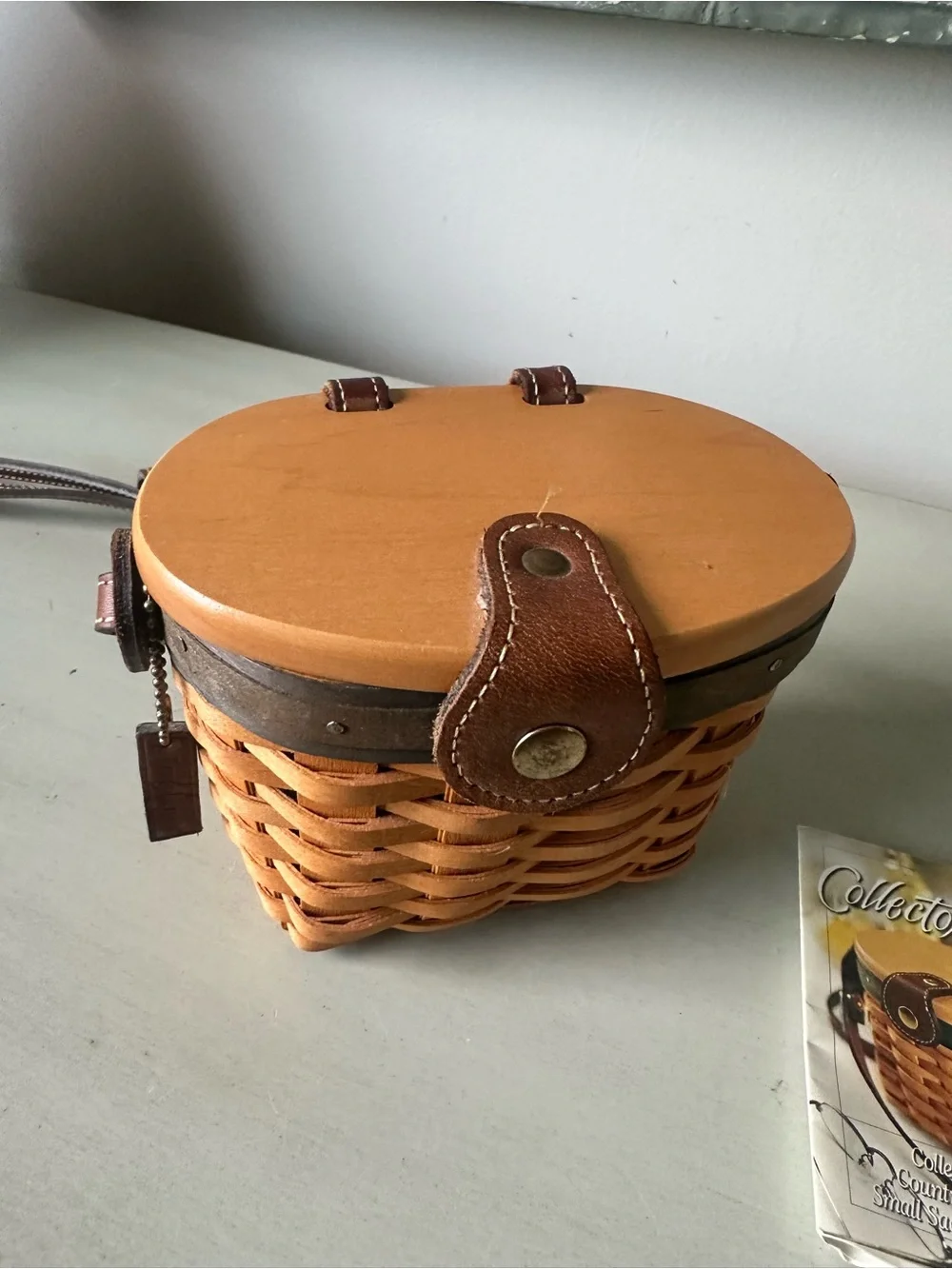 Longaberger collectors club country estates small saddlebrook basket